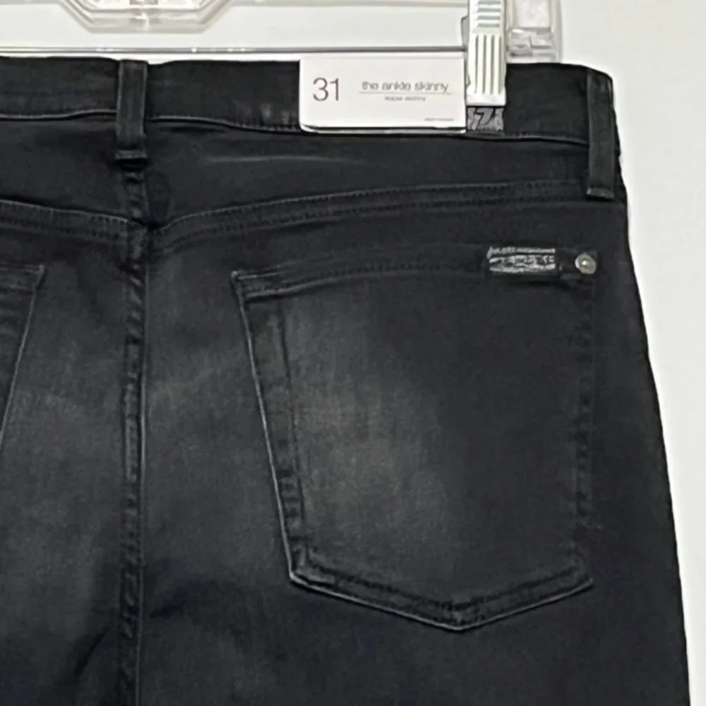 7 FOR ALL MANKIND Black Distressed Ankle Skinny Jeans Size 31 NWT - Picture 11 of 15